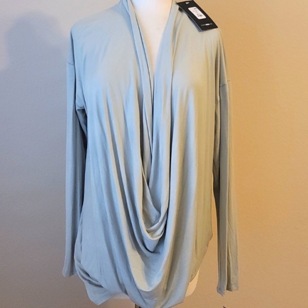 Fashion nova cowl hearted long sleeve size small‎
